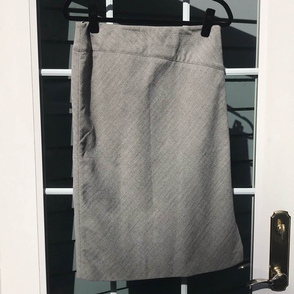 Gray wool pencil skirt